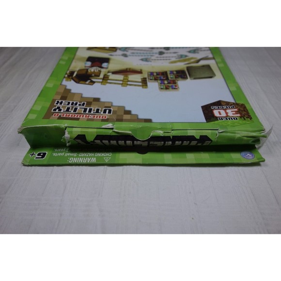 Minecraft Papercraft Overworld Utility Pack and Minecraft Card Game - Picture 5 of 16